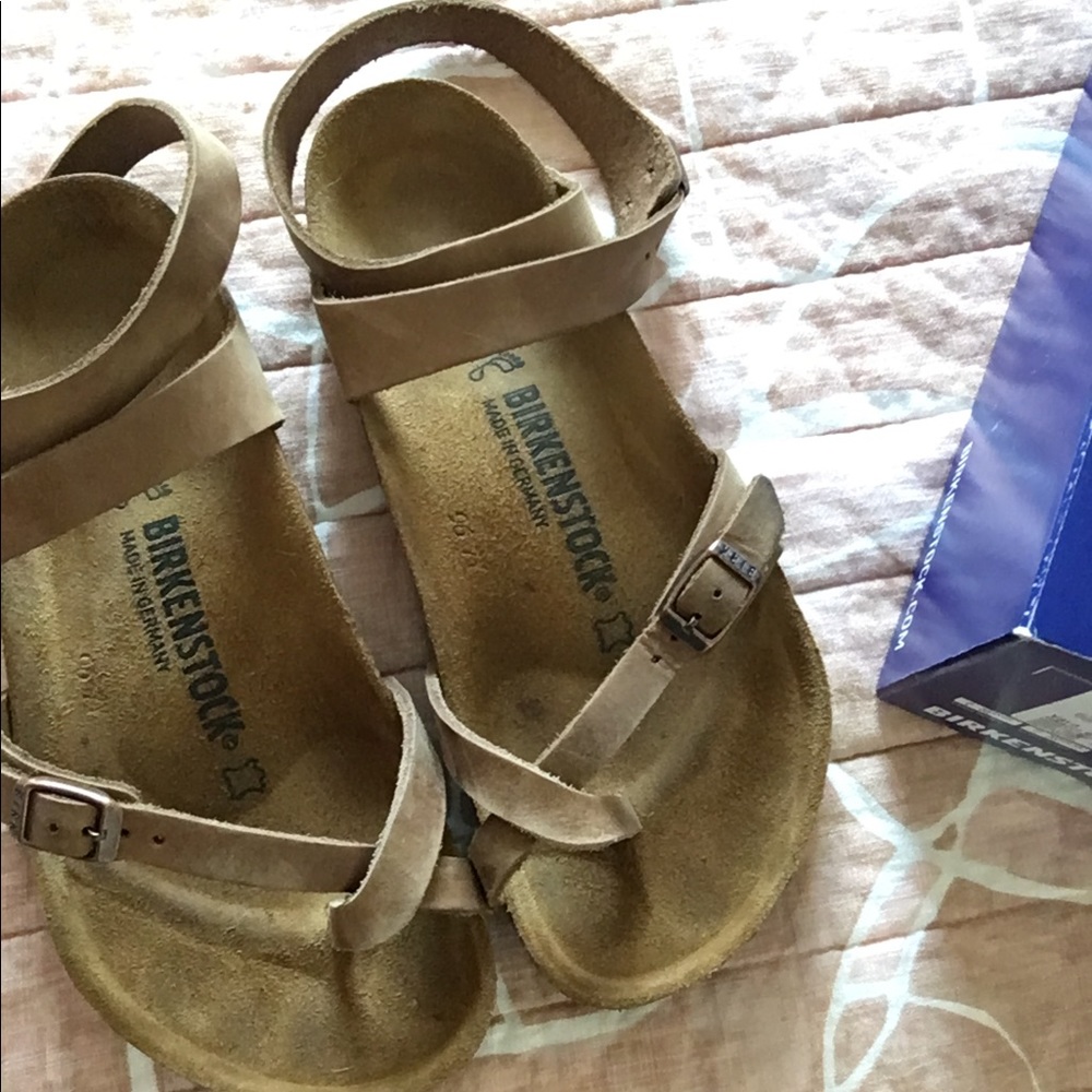 Birkenstock Yara in Tobacco- NWB